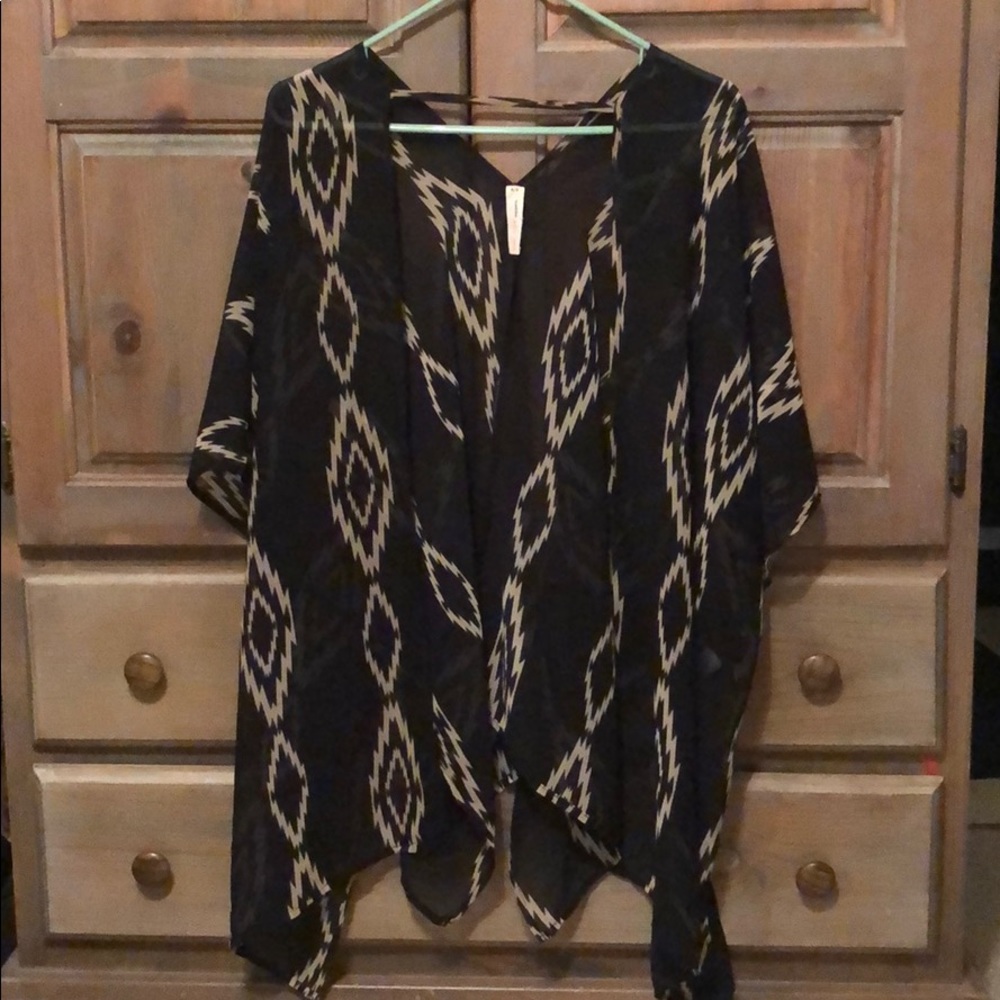 Patterned kimono